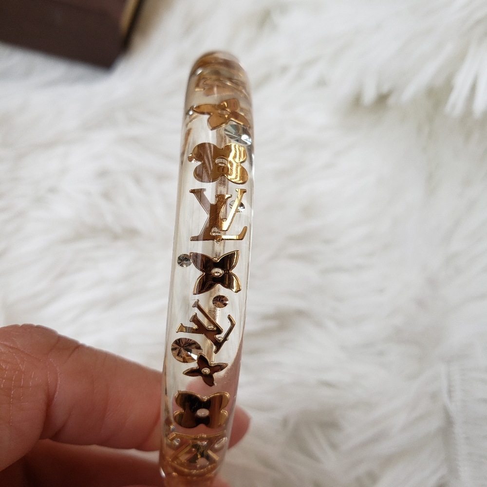 Authentic Louis Vuitton Earrings and bracelet set. - Picture 2 of 12